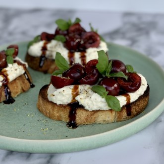 CHERRY Cherry & ricotta bruschetta preview