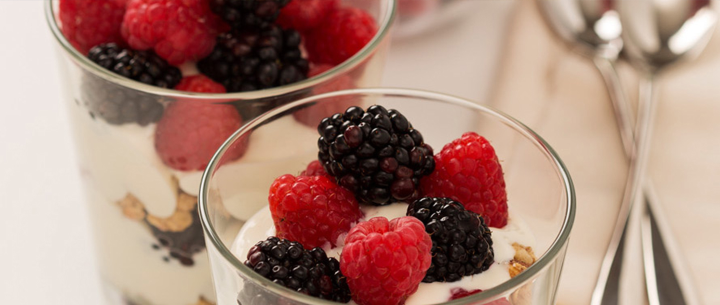 Hero1440x610-Raspberry-GranolaYoghurt