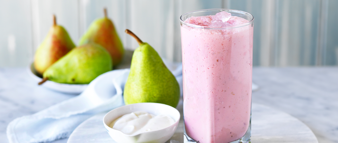 Hero1440x610-Strawberry-pear-smoothie